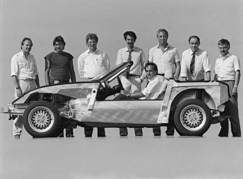 Illustration for article titled The BMW Z1 Wasn't the Car of the Future. It Was Cooler Than That